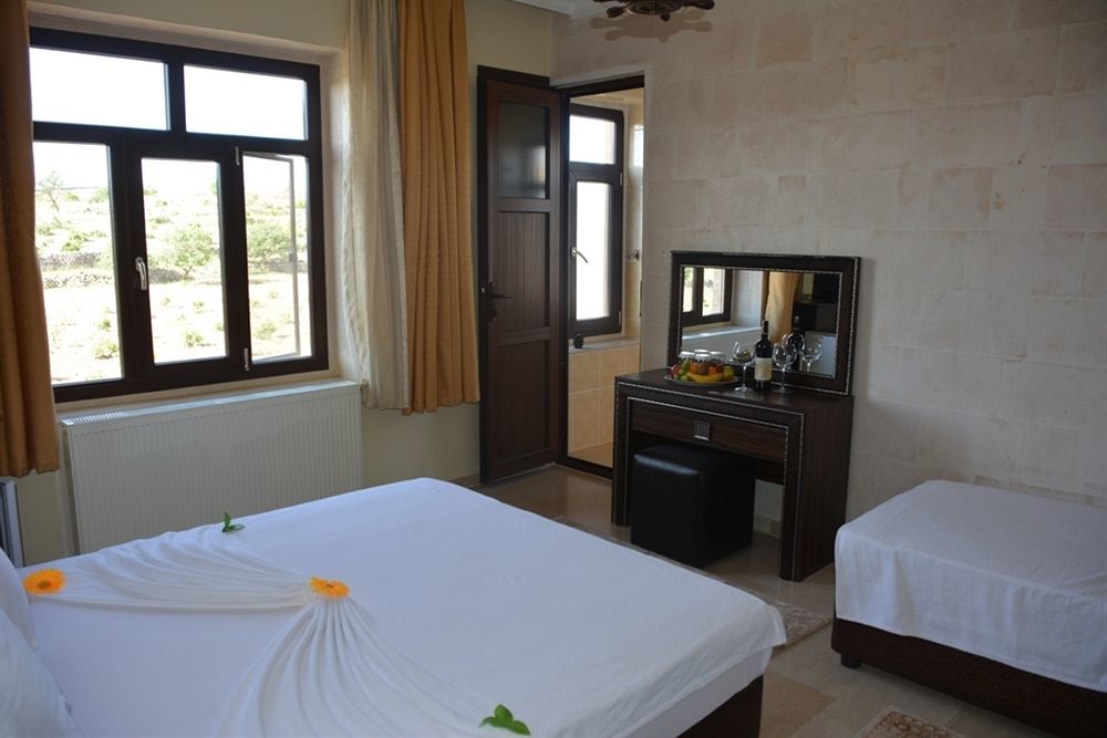 Turabdin Hotel Midyat Exterior foto